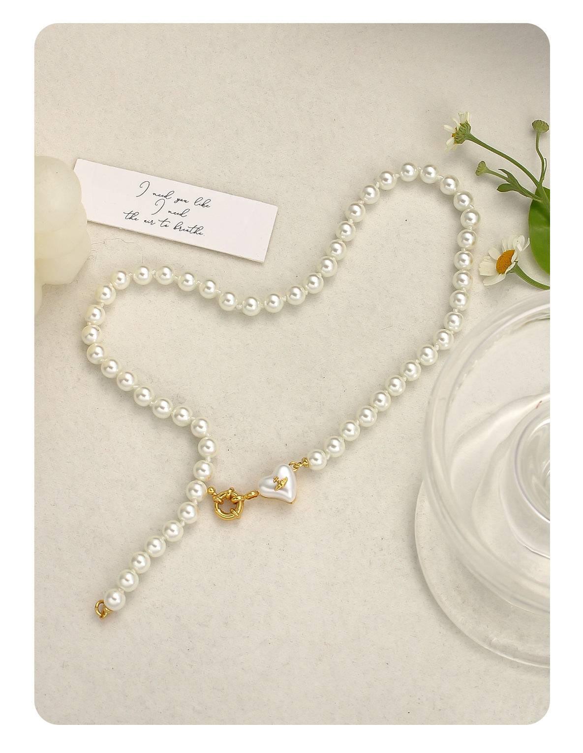 Queen's Heart Exquisite Pearl Necklace - Passion Pulse Adult
