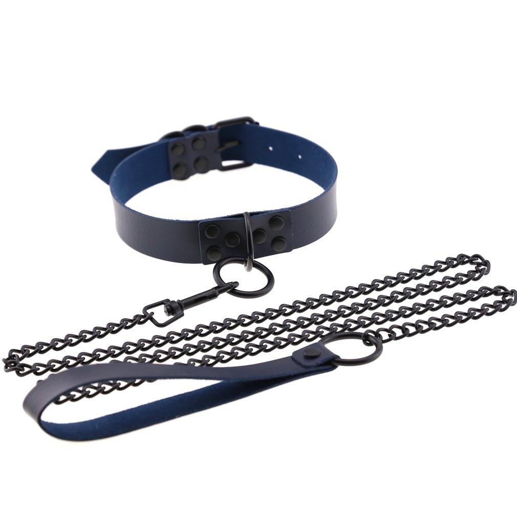 Collar BDSM ajustable con correa – Gargantilla con remaches y cadena de acero para juegos de rol y bondage en pareja.